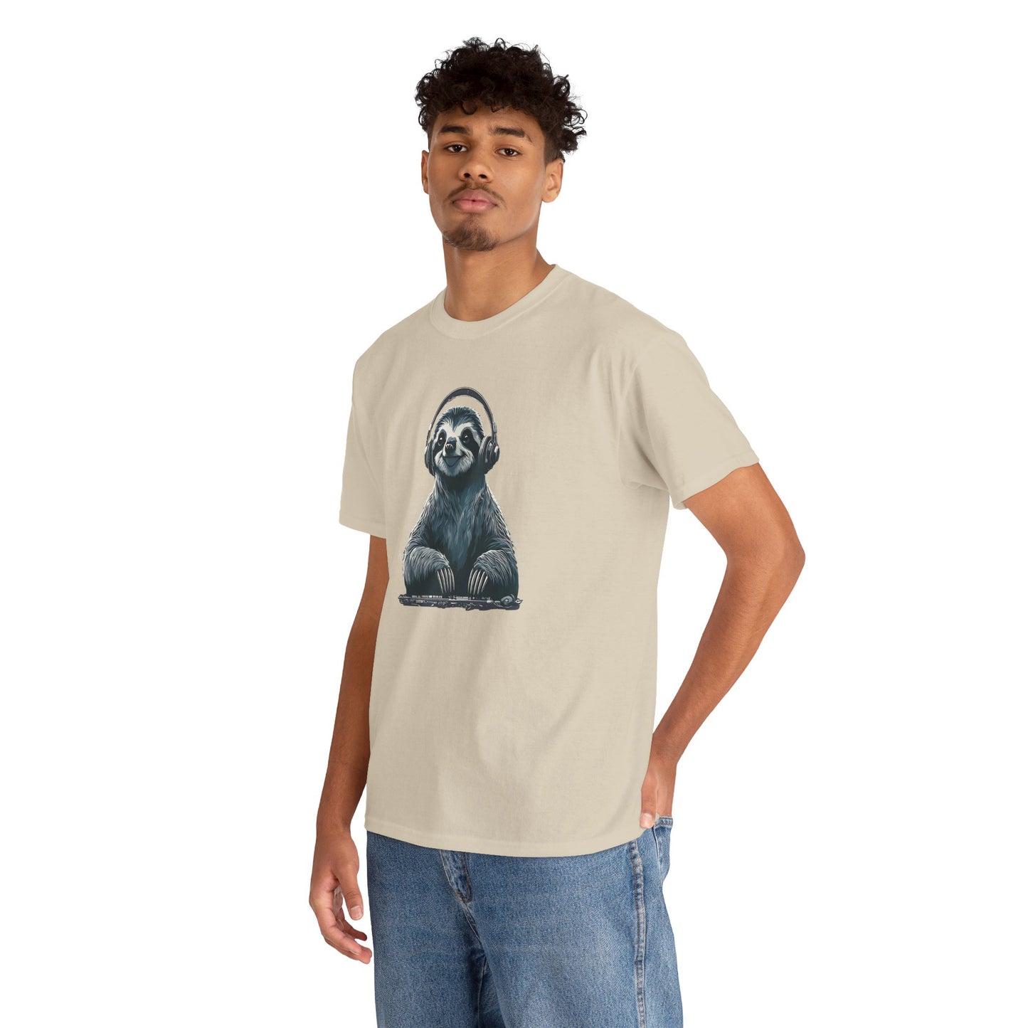 DJ Sloth Vibes – Unisex Heavy Cotton Tee
